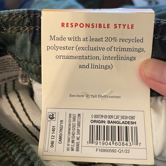 Cat & Jack Boys Camo Stretchy Pants - Size 14 - Picture 9 of 11